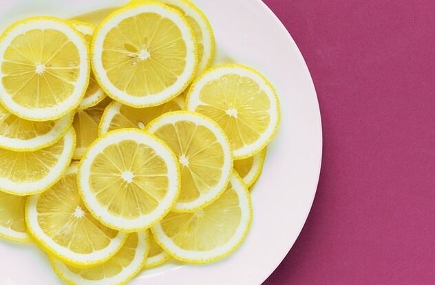 Лимон құрамында С дәрумені бар, ол потенциалды ынталандырады